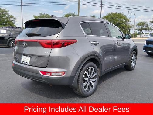 Mineral Silver 2017 Kia Sportage EX