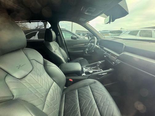Ebony Black 2024 Kia Telluride SX Prestige X-Line