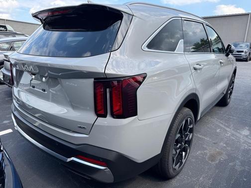 2026 Kia Sorento EX