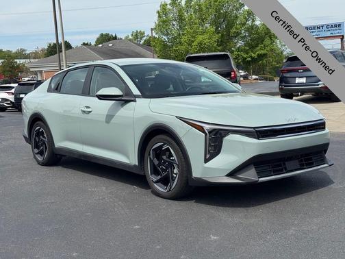 2025 Kia K4 EX