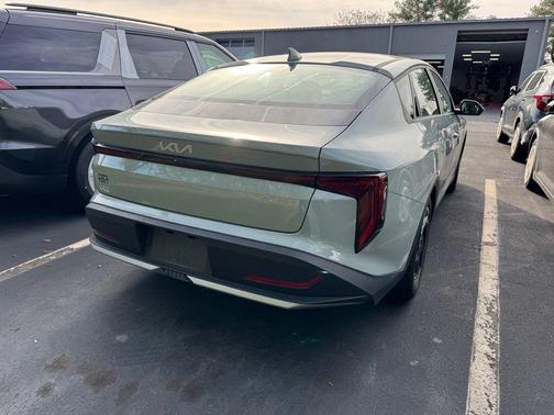 Morning Haze 2025 Kia K4 EX