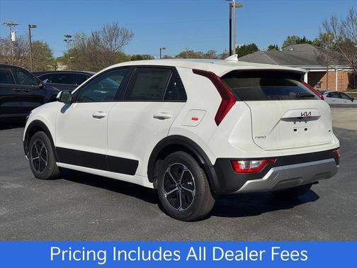 Snow White Pearl 2026 Kia Niro LX