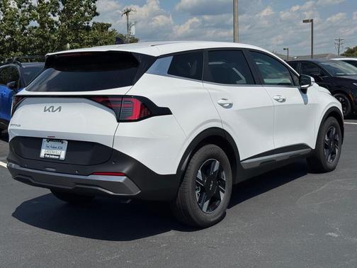 2026 Kia Sportage LX