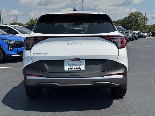 2026 Kia Sportage LX