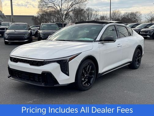 Snow White Pearl 2026 Kia K4 GT-Line Turbo