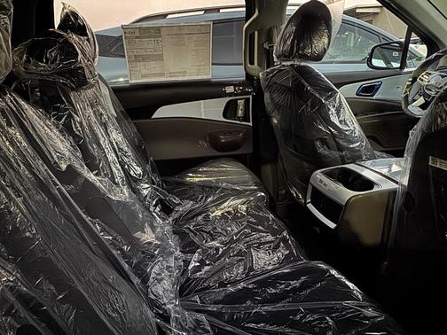 2026 Kia Carnival LX