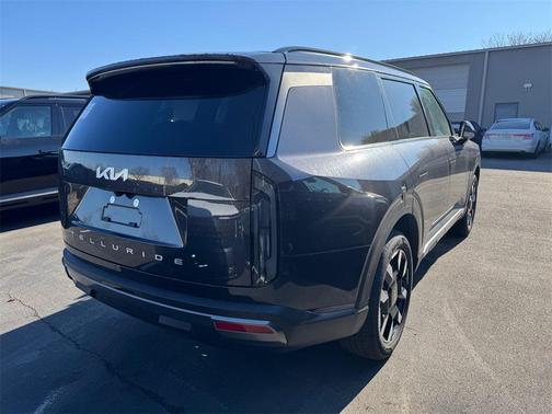 2027 Kia Telluride S