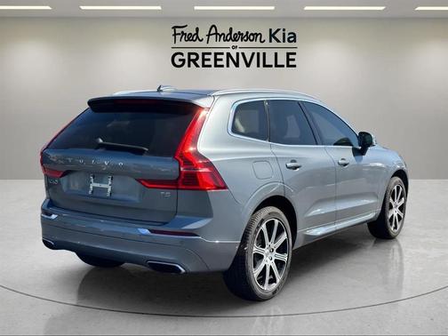2021 Volvo XC60 T5 Inscription