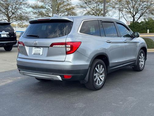 -Select- 2019 Honda Pilot EX-L