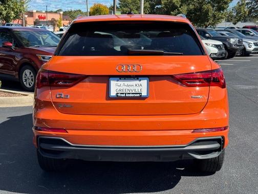 2024 Audi Q3 Premium 45 TFSI S line quattro Tiptronic