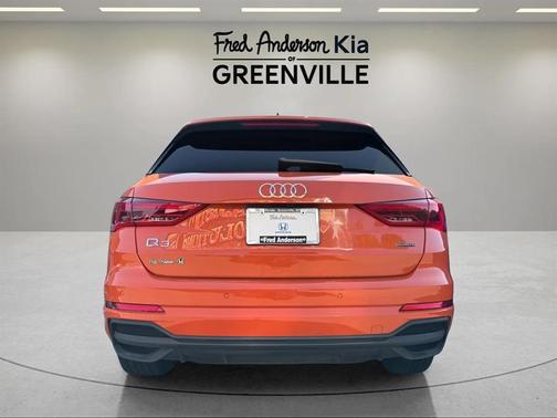 2024 Audi Q3 Premium 45 TFSI S line quattro Tiptronic