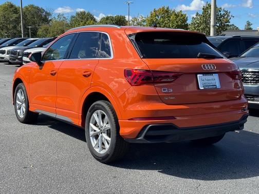 2024 Audi Q3 Premium 45 TFSI S line quattro Tiptronic
