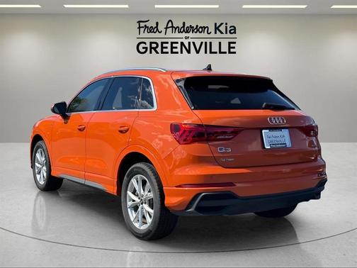 2024 Audi Q3 Premium 45 TFSI S line quattro Tiptronic