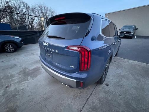 2024 Kia Telluride S