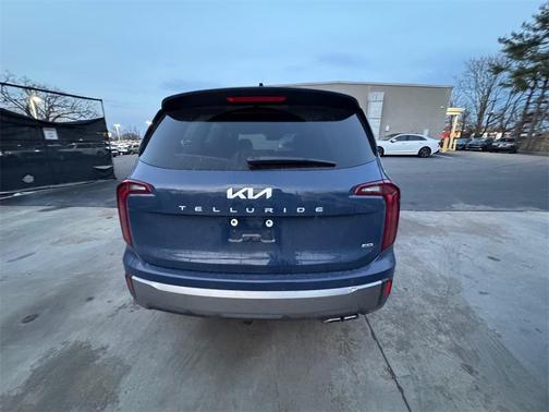 2024 Kia Telluride S