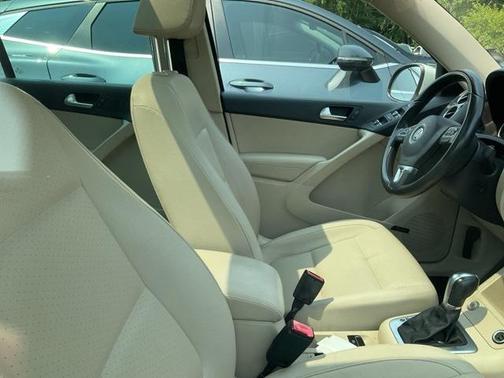 2015 Volkswagen Tiguan Auto SEL
