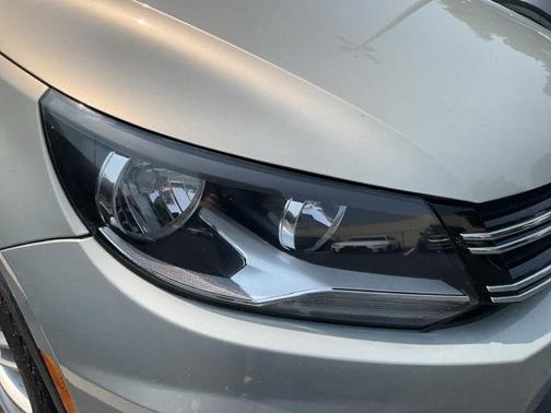 2015 Volkswagen Tiguan Auto SEL