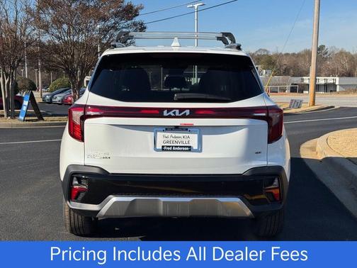 Snow White Pearl 2026 Kia Seltos EX