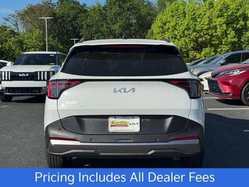 Glacial White Pearl 2026 Kia Sportage EX