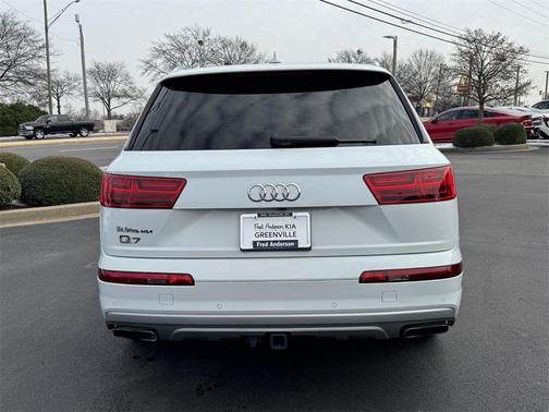2019 Audi Q7 55 Prestige