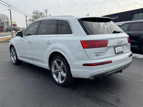 2019 Audi Q7 55 Prestige