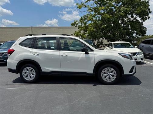 2022 Subaru Forester Base