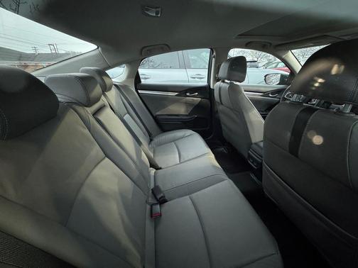 2018 Honda Civic Touring