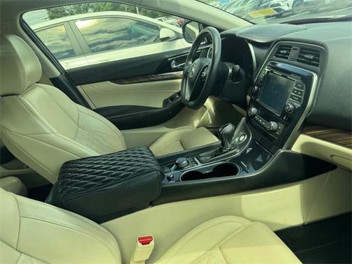 2016 Nissan Maxima 3.5 Platinum