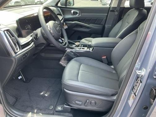 2025 Kia Sorento SX