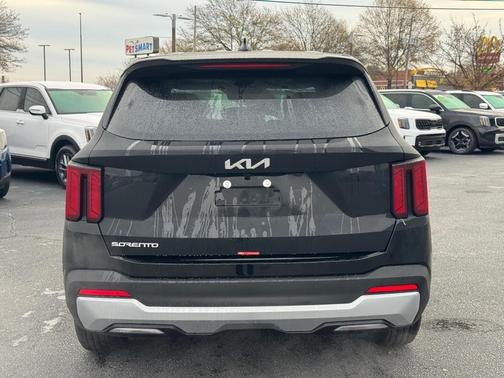 2026 Kia Sorento LX