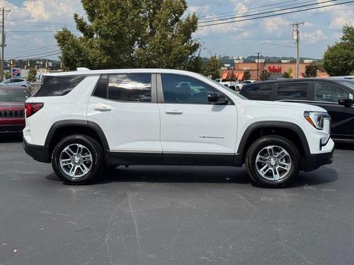 2026 GMC Terrain FWD Elevation