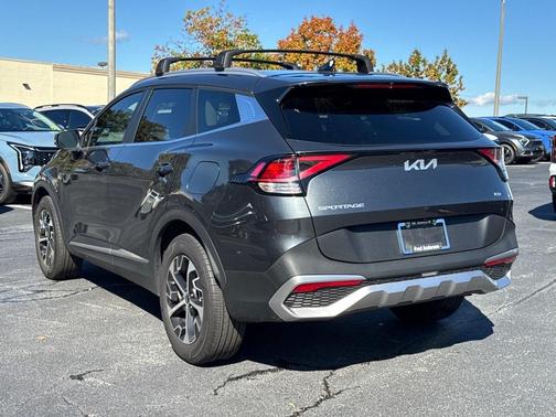 2024 Kia Sportage EX