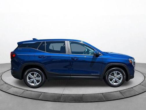 Marine Metallic 2023 GMC Terrain SLE