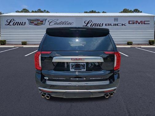 Onyx Black 2023 GMC Yukon Denali