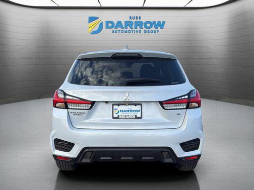 White Diamond 2025 Mitsubishi Outlander Sport SE