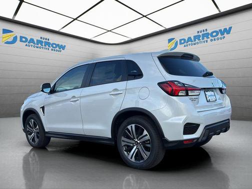 White Diamond 2025 Mitsubishi Outlander Sport SE