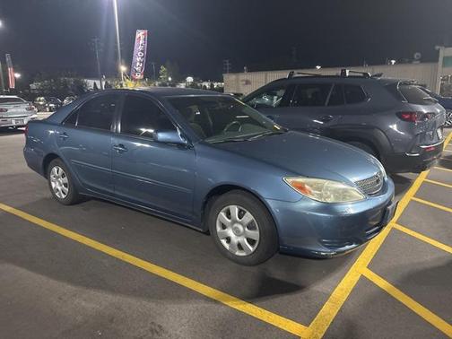 2004 Toyota Camry LE