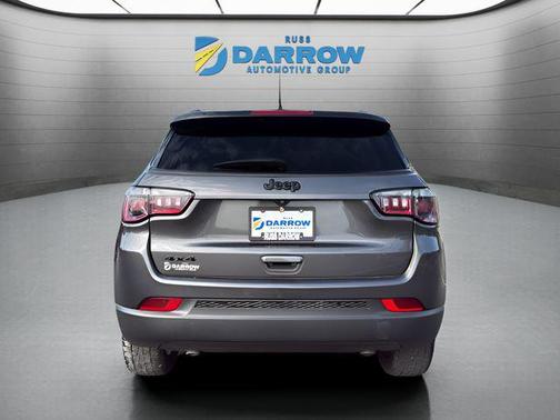 Granite Crystal Metallic Clearcoat 2023 Jeep Compass Latitude