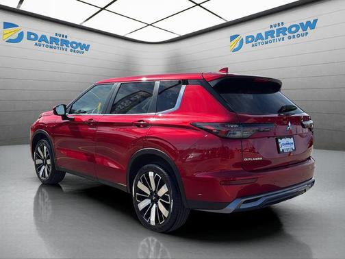 Red Diamond 2026 Mitsubishi Outlander SE 2.5 S-AWC