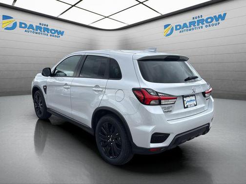 White Diamond 2026 Mitsubishi Outlander Sport 2.0 LE