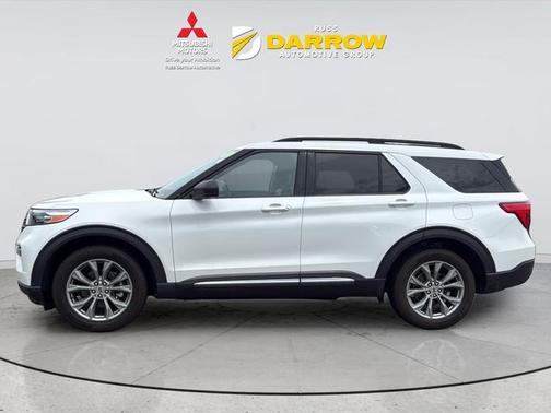 Star White Metallic Tri-Coat 2021 Ford Explorer XLT