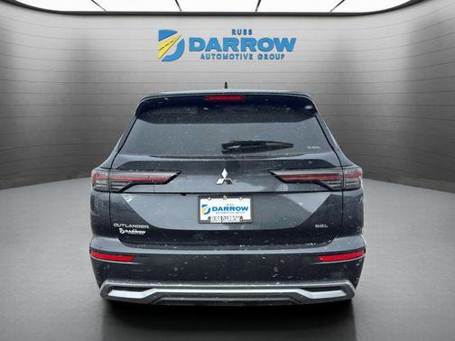 Gray 2026 Mitsubishi Outlander SEL 2.5 S-AWC