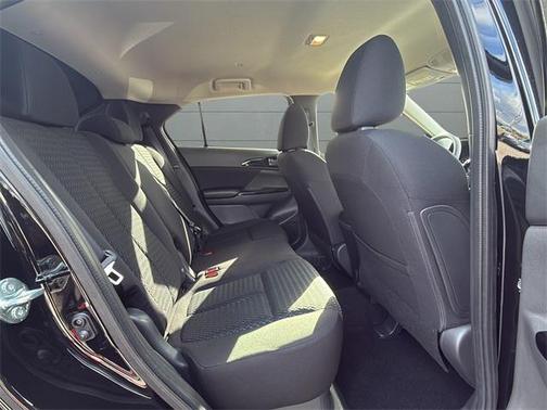 2026 Mitsubishi Eclipse Cross LE