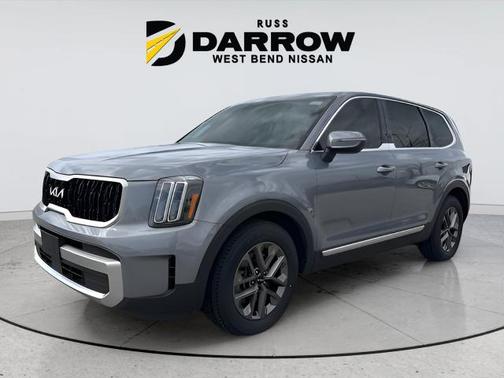 Everlasting Silver 2023 Kia Telluride LX
