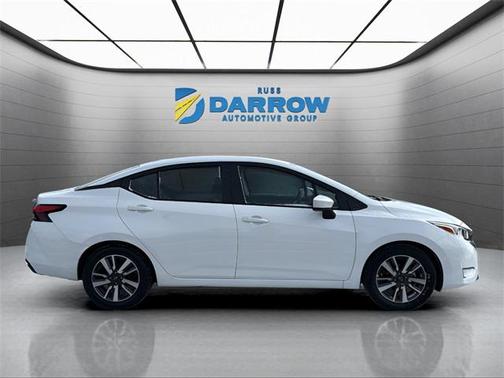 2023 Nissan Versa 1.6 SV