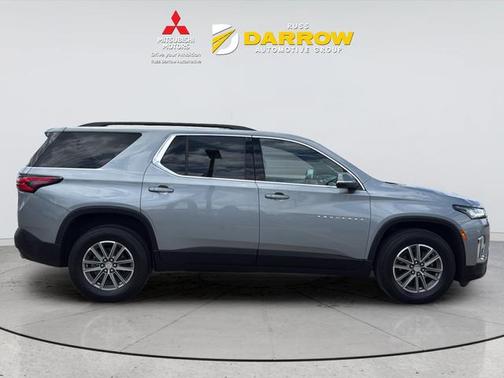 Sterling Gray Metallic 2023 Chevrolet Traverse LT Cloth