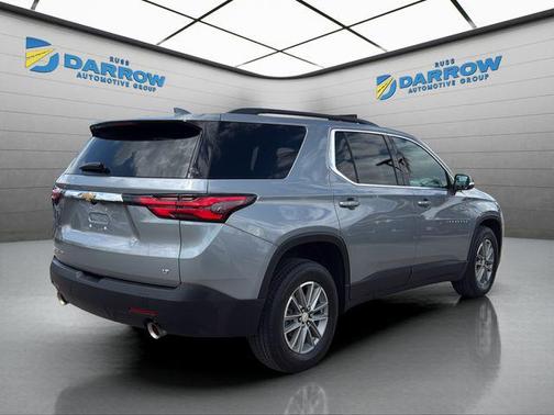 Sterling Gray Metallic 2023 Chevrolet Traverse LT Cloth