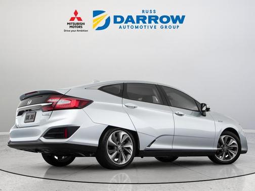 Solar Silver Metallic 2018 Honda Clarity Plug-In Hybrid Base
