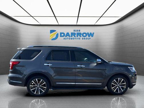 Magnetic 2018 Ford Explorer Platinum