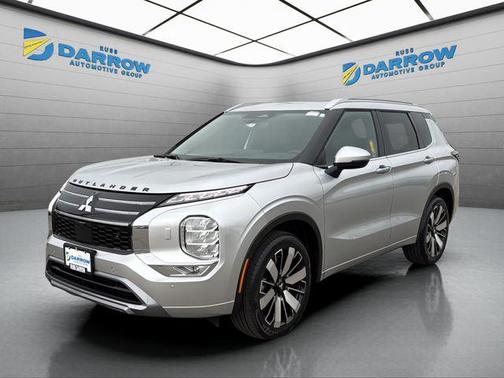 Alloy Silver Metallic 2026 Mitsubishi Outlander SEL 2.5 S-AWC